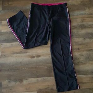 Athletic pants